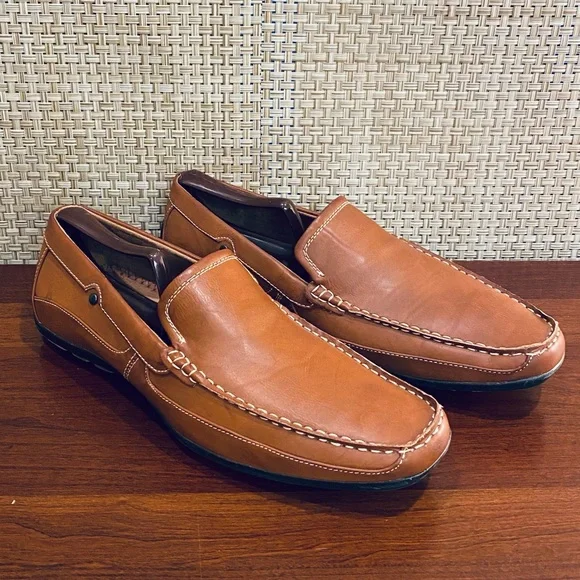 Steve Madden | Shoes | Hplike New Madden Mneed Tan Faux  display picture 1